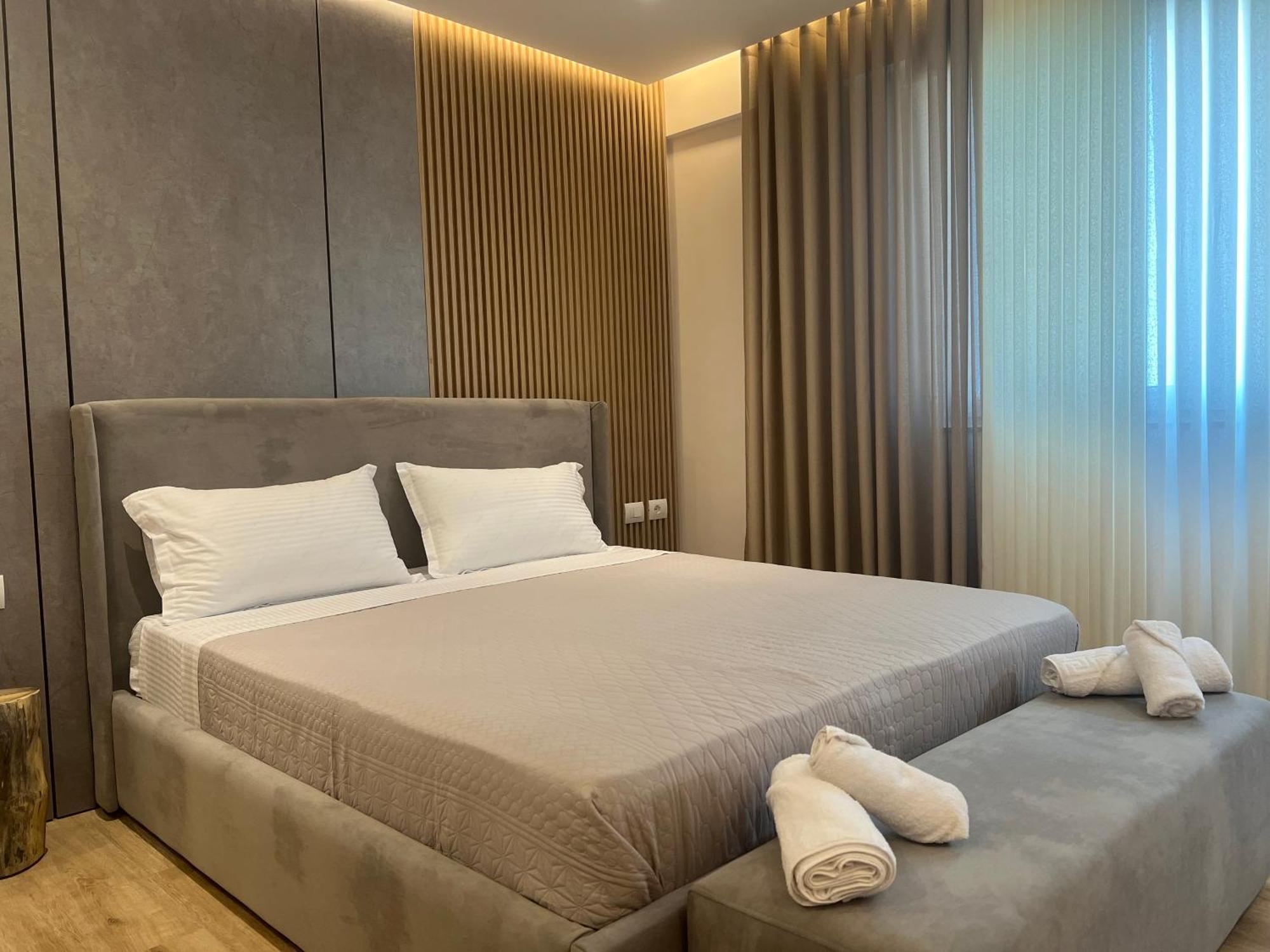 City Center Suite Tirana Extérieur photo