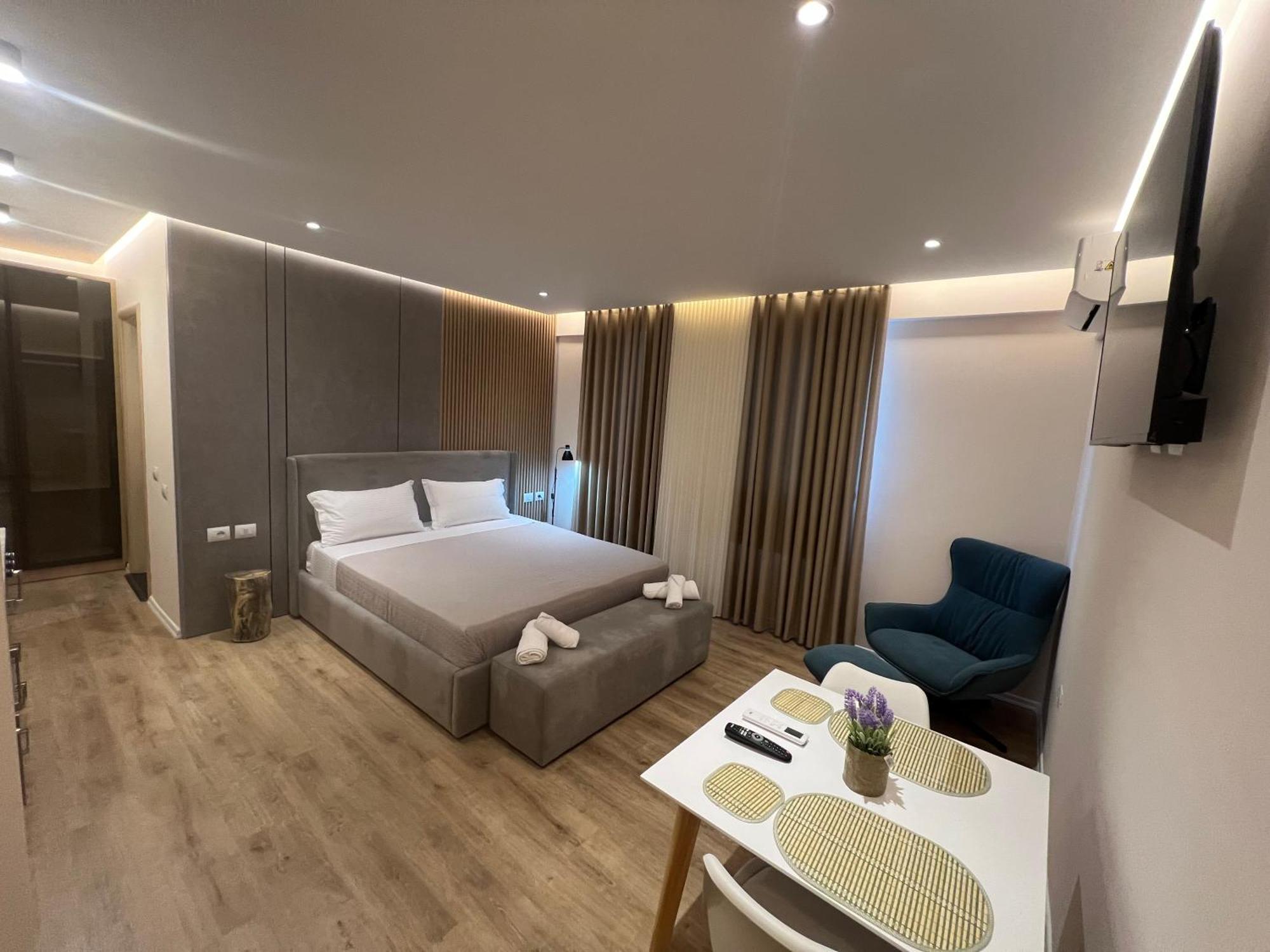 City Center Suite Tirana Extérieur photo